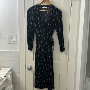 Mango Wrap dress black with little flowers